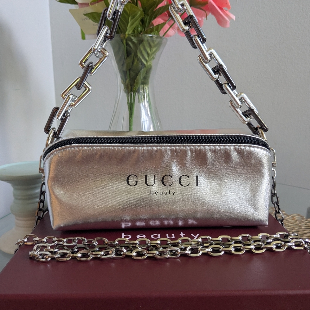 Gucci Silver Chain Shoulder Bag